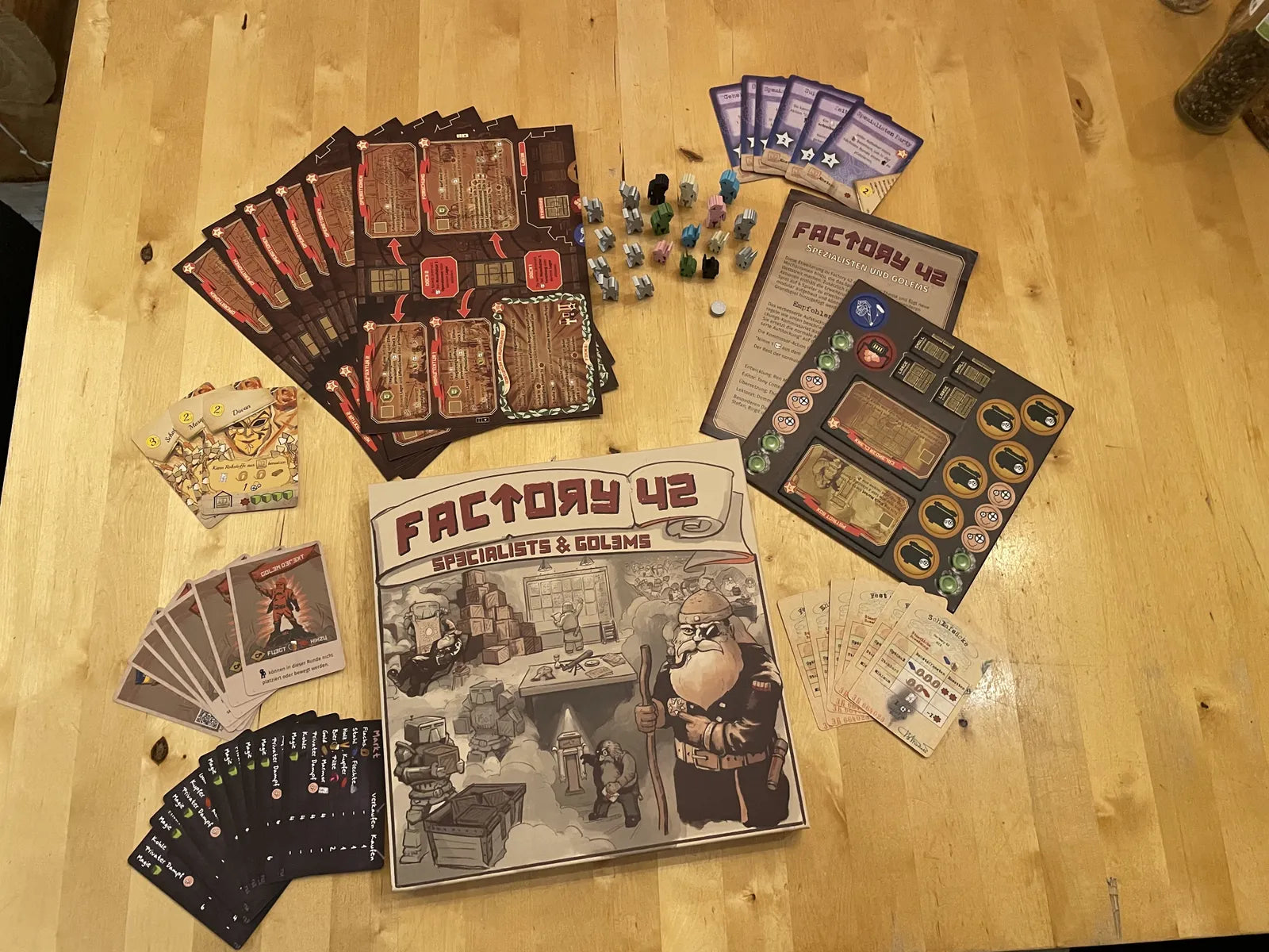 Factory 42 - Specialists & Golems (Expansion)